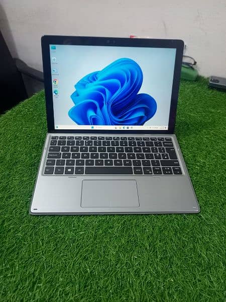 DELL 7200 i5 8th Gen 256GB nvme 8GB Ram 2K Touch display 3