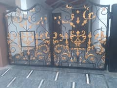 Main Gate/Spanish Design/ Sold Iron Iron (for 5-Marla House) - New