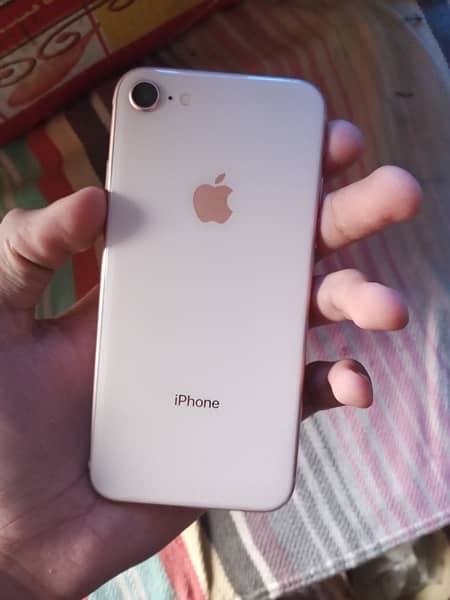 iPhone 8 jv 0