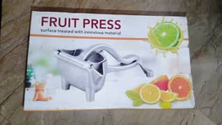 Fruit press / Slow juicer
