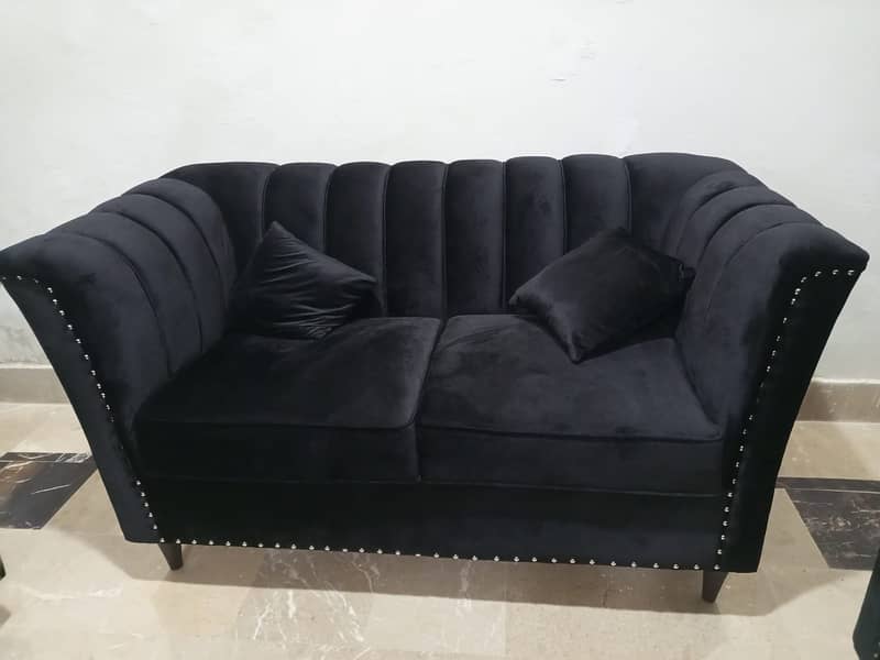 Black Velvet Sofa 7 Seater Cusion 4