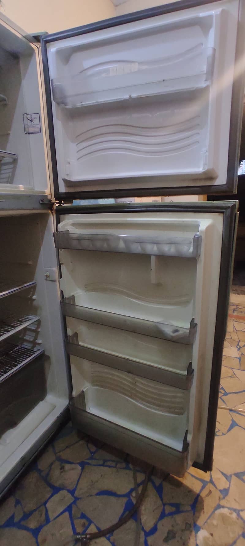 Dawlance Refrigerator (Fridge) model 9188WBS 4