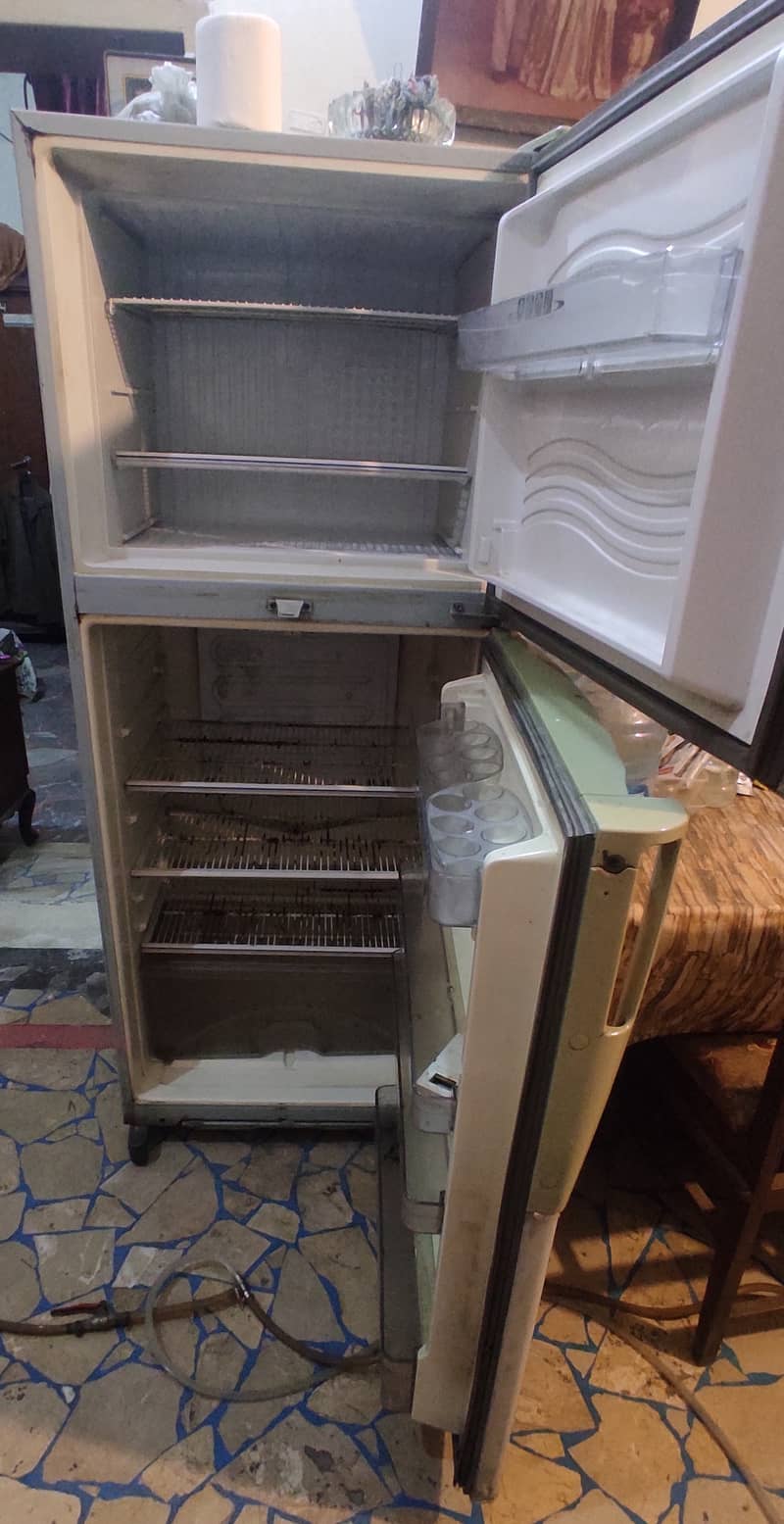 Dawlance Refrigerator (Fridge) model 9188WBS 5