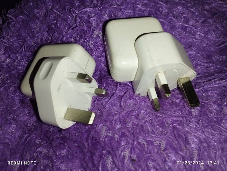 Apple 10w USB Power Adapter 3