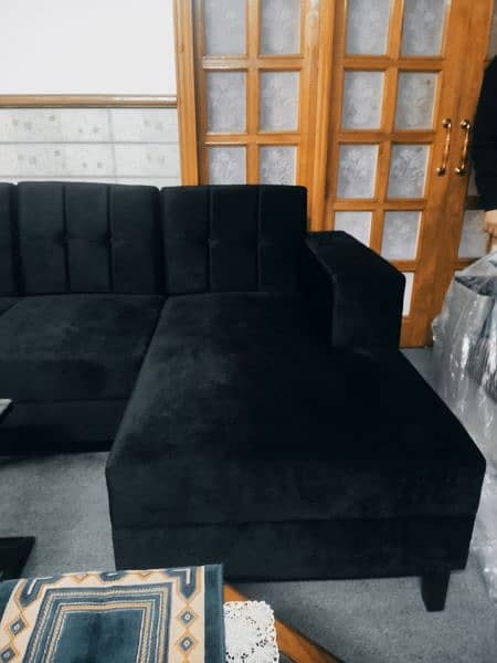 Urgent sale 5 seater L shaped sofa 2
