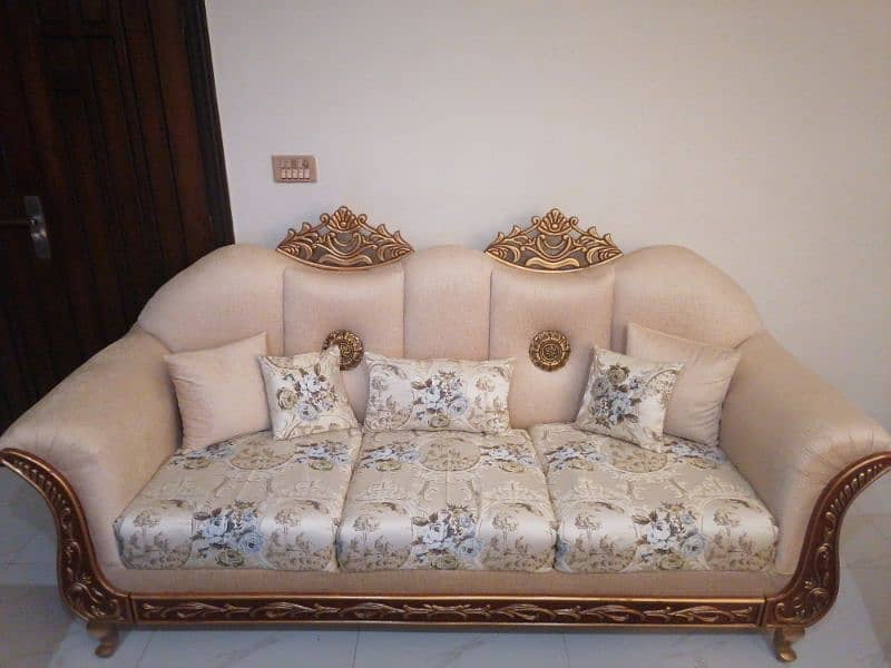 taj Sofa Set for Sale 6