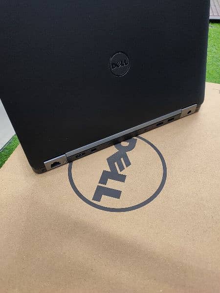 Dell laptop Ultrabook professional series 10