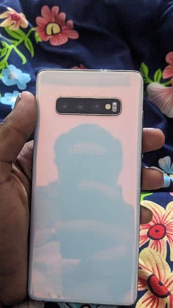 Samsung galaxy S10 plus 0