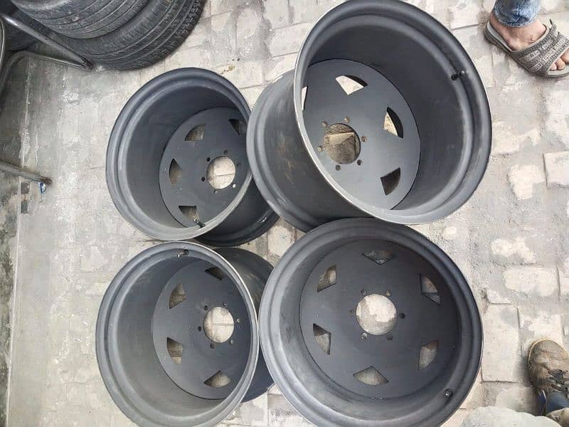 deep rims For car And jeep available CoD All of Pakistan sami 5