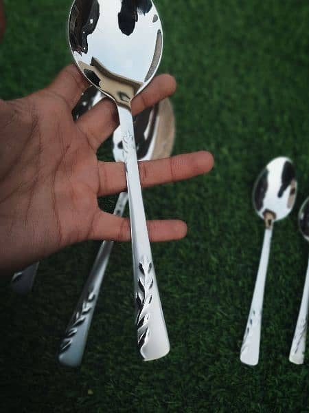 Handmade Spoon and Fork Cutlery Set – 29 Pieces of Stainless Steel 4