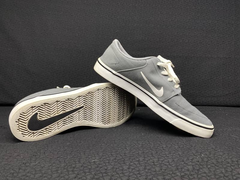 Original Nike's branded Shoe collection 10