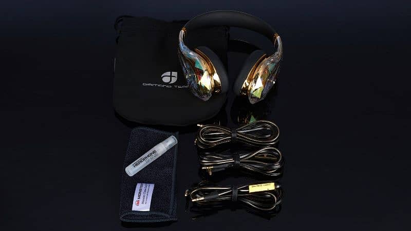 Monster Diamond Tears Edge heavy sound system  headphones 3