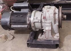 gearbox with single phase motor
