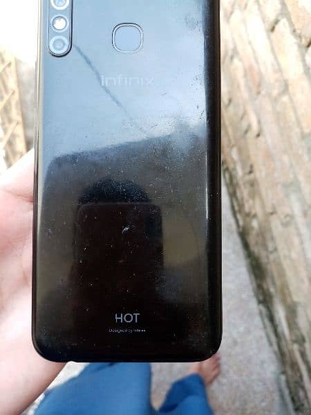 Infinix hot 8 3