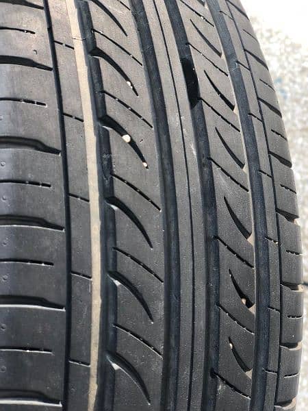 Pair of tyres BOTO
GENESYS 228
 
185/65 R 15 5