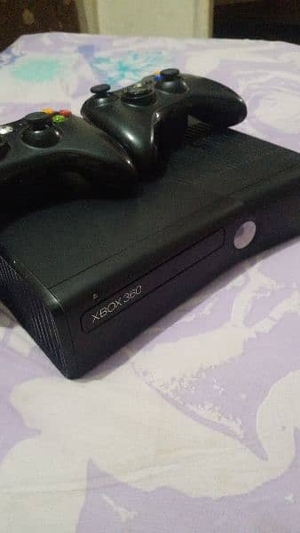 Xbox 360 Slim model Jtag 250Gb With games laoded 8