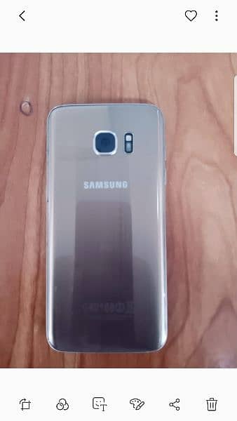Samsung Galaxy S7 Edge 4