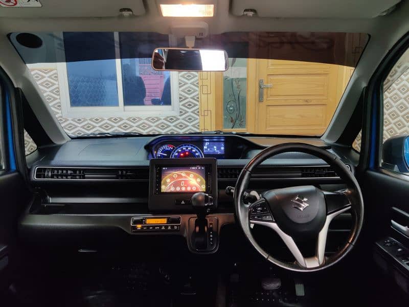 Suzuki Wagon R Hybrid 2018/22 10