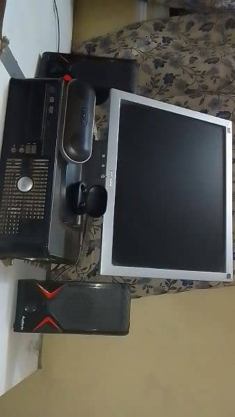 computer, LED, mouse, keyboard power cabile 1