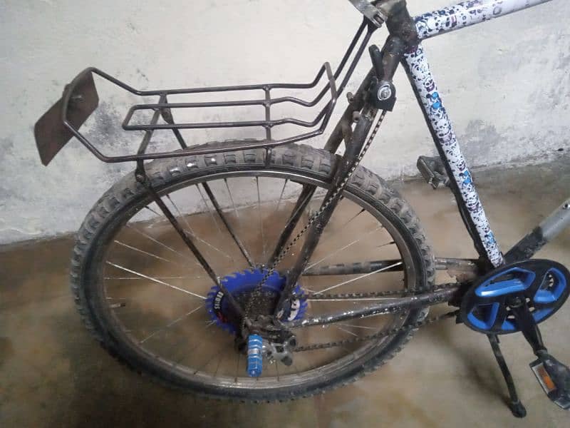 cycle in good condition . In emergency sale 5