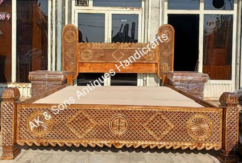 Wooden double bed with 2 side tables. With discount price. 0