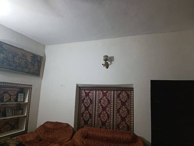 house for sale in the heart of Lahore Canal Park Main Market gulberg 2 2
