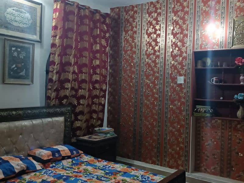 house for sale in the heart of Lahore Canal Park Main Market gulberg 2 4