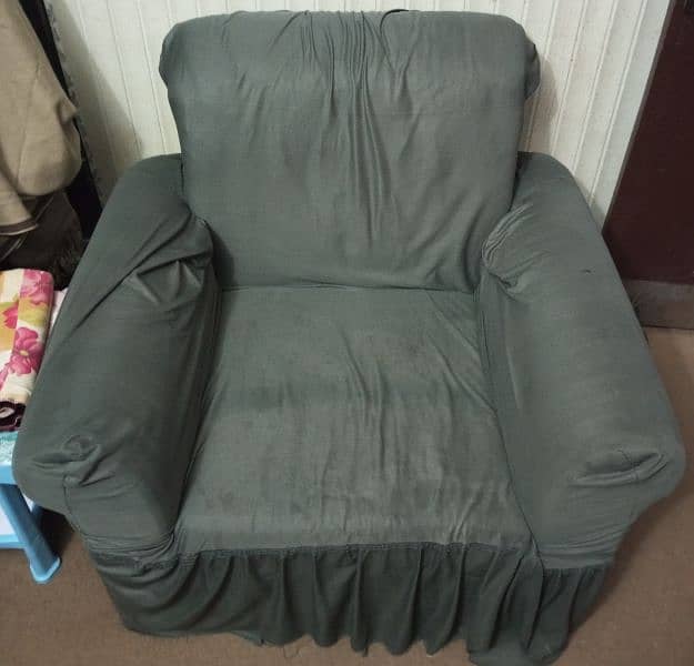 Signle 2 seater sofa almost new 1