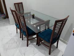 Dining Table with 4 Velvet Chairs 0