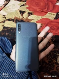Samsung A70 6 128 exchange with Redmi note 10/11 /12