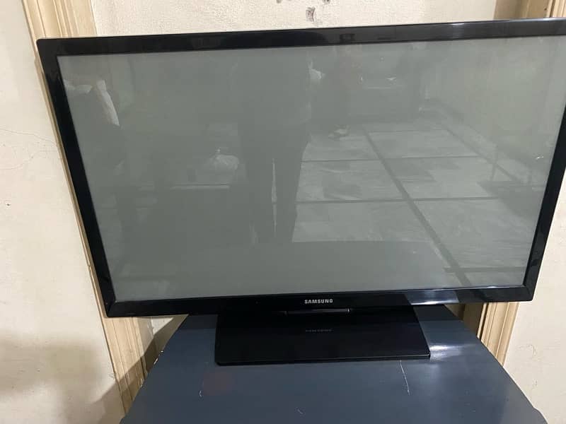 Samsung palasma tv 43inch 1