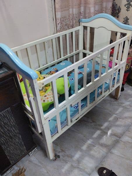Kids wooden bed with Jhoola (Child Crib) 1