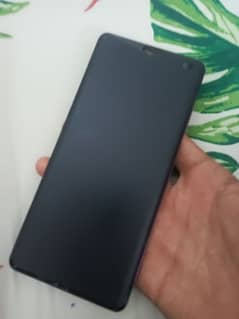 sony xz3 4/64 urgent with 2 wireless charger 0