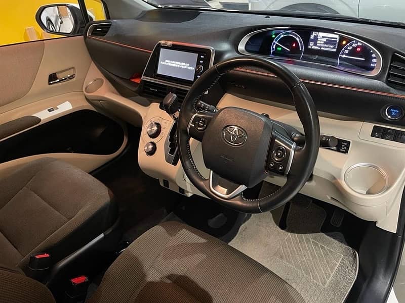 Toyota Sienta G (hybrid) 2018 for sale 1