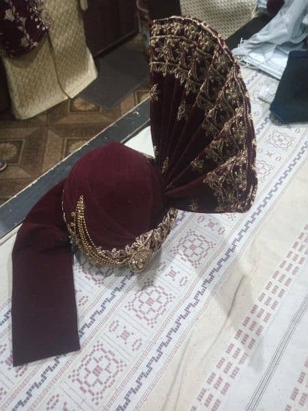 groom sharwani 36 size, cullah, necklace, khusay, shawal 4