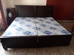 wooden single bed set very good condition 10/10