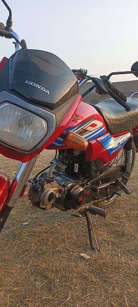 Honda CD 70 Dream ( 2019 model ) in Excellent Condition for Sale 2