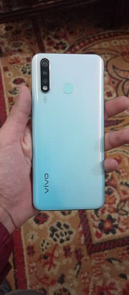 Vivo Y19 9