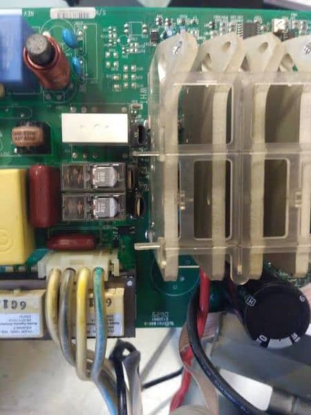 Apc Ups Repairing or Software krwany k liye rabta krain. 2
