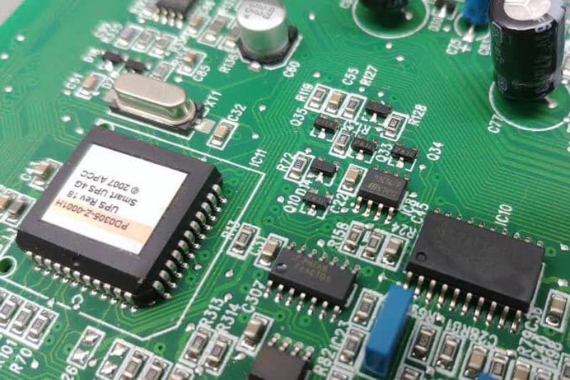Apc Ups Repairing or Software krwany k liye rabta krain. 5