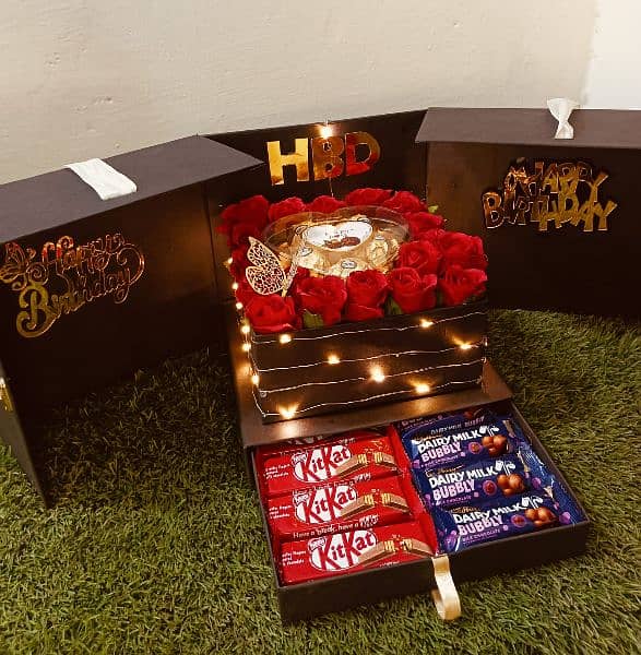 Gift Box Chocolate basket flower Bouquet 03008010073 2