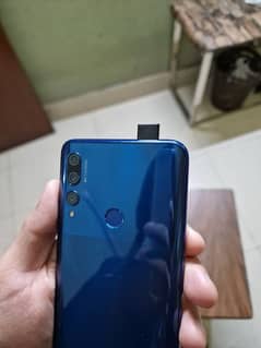 Pop Up Camera Huawei Y9 Prime 2019 128GB With Box And Original Charger