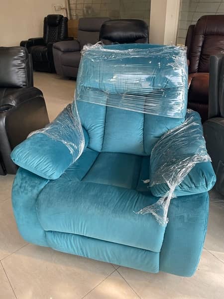 Recliners | Recliner Sofas | Recliner Chairs | Sofas 5