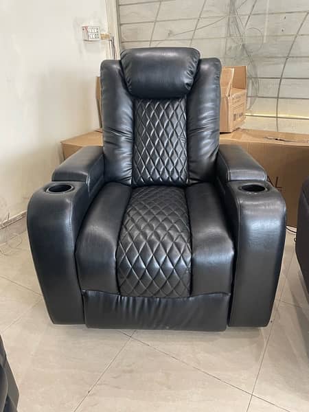 Recliners | Recliner Sofas | Recliner Chairs | Sofas 9