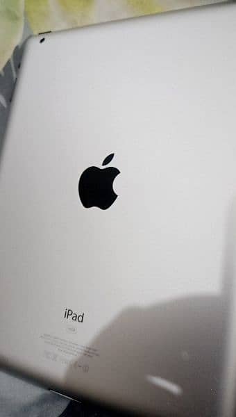 ipad2 16gb_tablet_like_a_new_condition 1