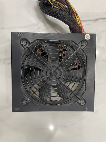 Cooler Master 600w power supply Excellent Condition 1