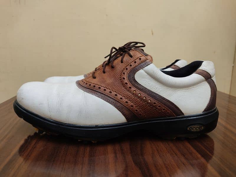 branded golf shoes 6