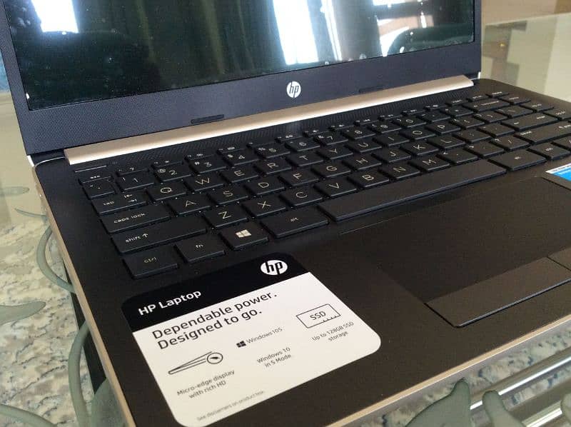HP Laptop core i3 7 gen processor 3