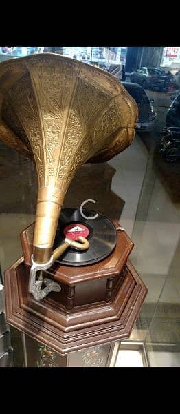 Gramophone 3