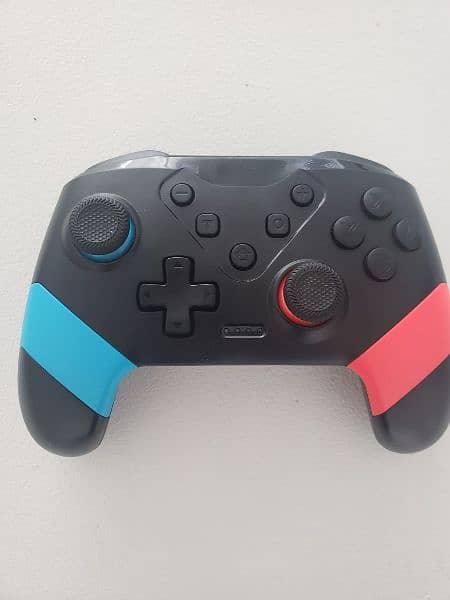 Amazon Branded VOYEE Switch Controllers Compatible with Switch/Lite 7